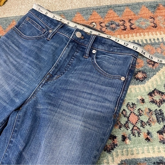 Madewell Size 26‎ 10” High Rise Skinny Jeans Tulip Hem Edition - Picture 12 of 15